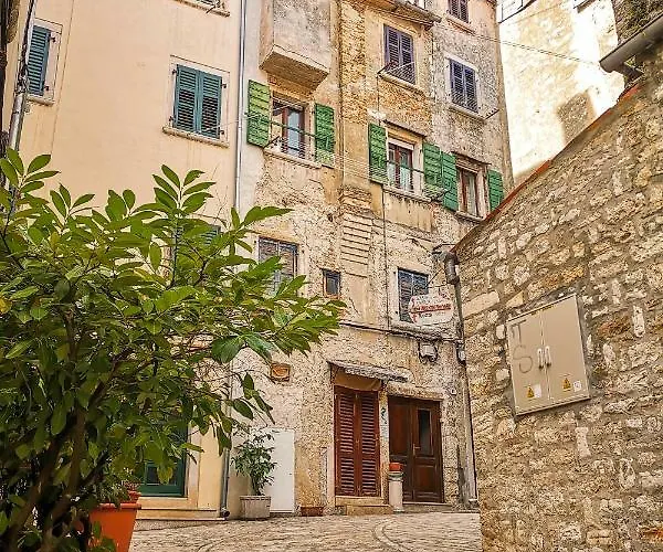 L'arcobaleno * Ρόβινι