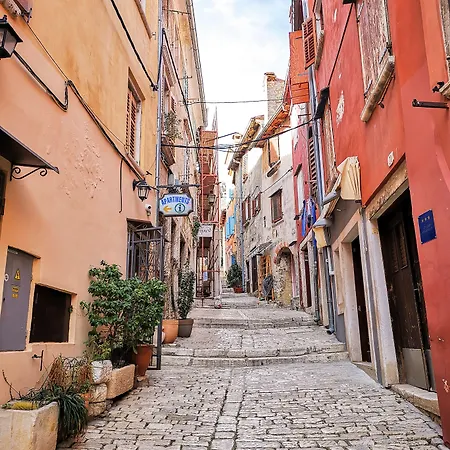 L'arcobaleno Апартаменты *